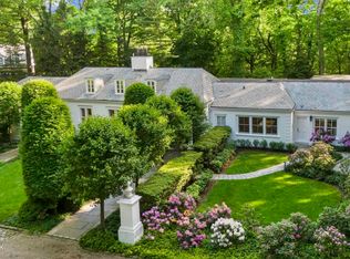 47 Husted Ln, Greenwich, CT 06830