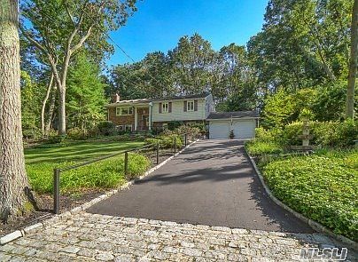 1st image of 12 Holly Dr