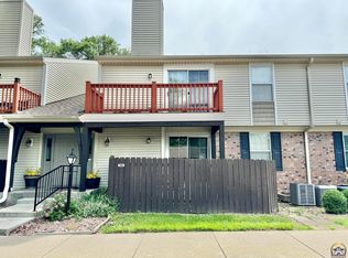 3039 SW Maupin Ln APT 206, Topeka, KS 66614