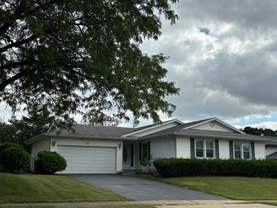1720 W Parkside Dr, Hoffman Estates, IL, 60192