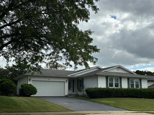 1720 W Parkside Dr, Hoffman Estates, IL 60192