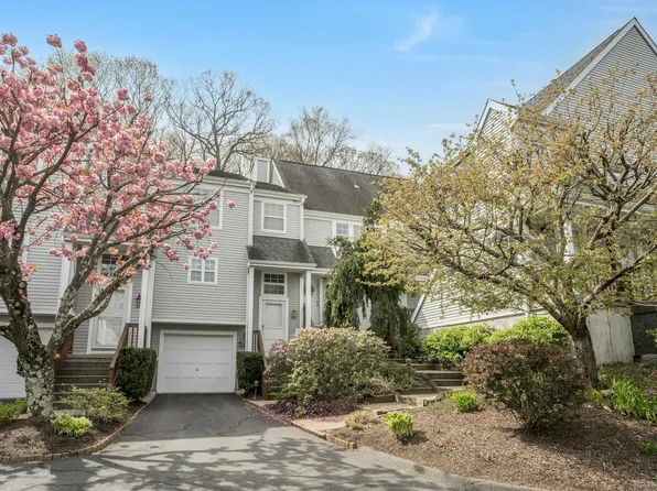 304 Foxboro Drive #304, Norwalk, CT 06851