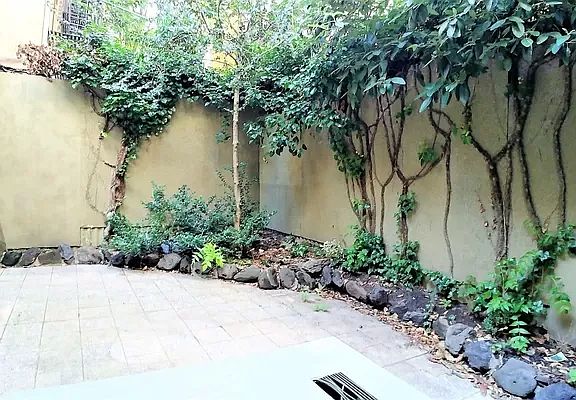 2nd image of 331 E 83rd St #1