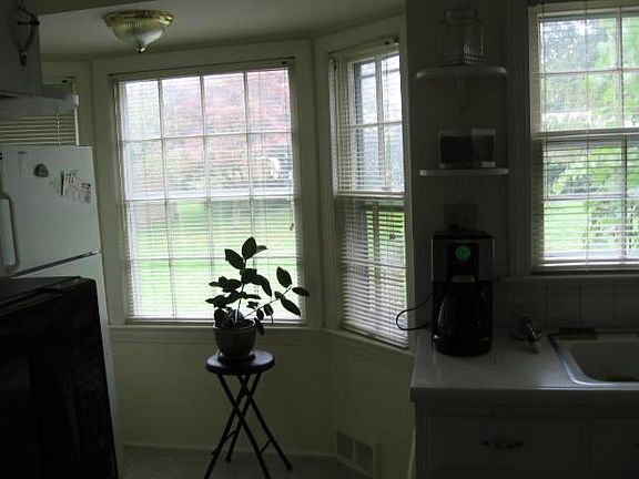 5th image of 1455 W Market St