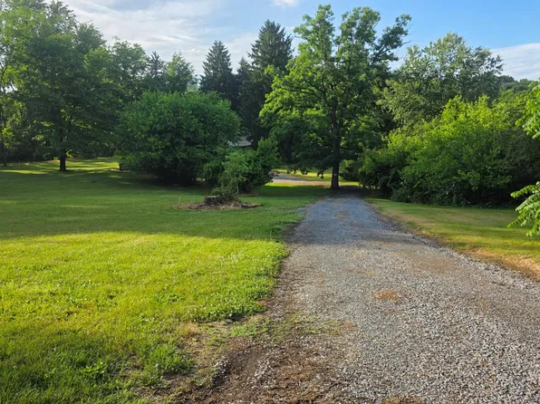993 Mount Wilson Rd, Lebanon, PA 17042