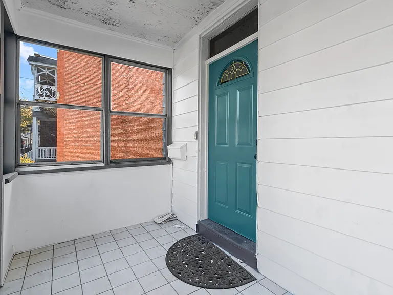 20 Pearl St #2 — Photo 22