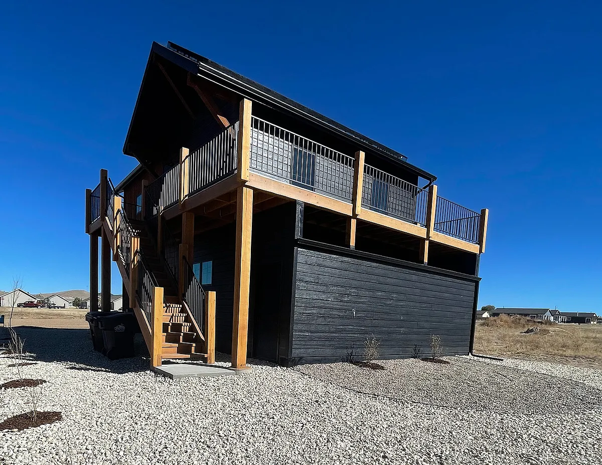 Building Photo - 102 2nd St #102B