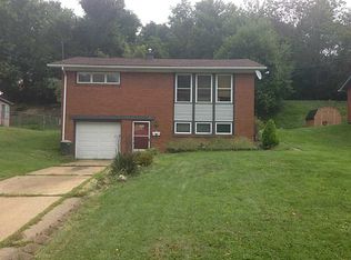 571 Firethorne Dr, Monroeville, PA