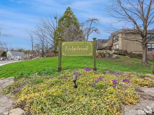 82 Ledgebrook Drive #82, Norwalk, CT 06854