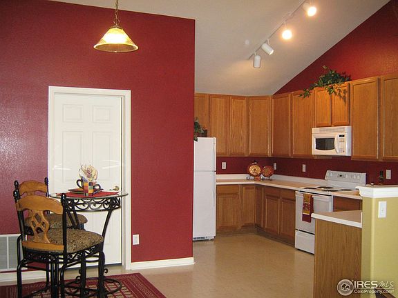 4th image of 5151 W 29th St #207
