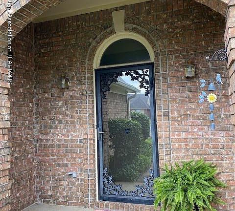 2nd image of 7946 Chesterfield Dr S