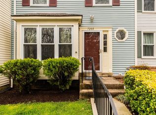 7203 Kousa Ln, Springfield, VA 22152