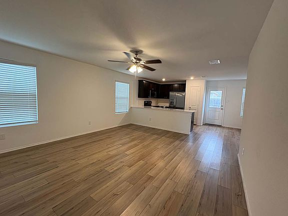 2nd image of 10538 Rylie Rd