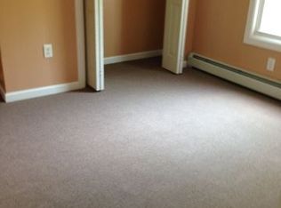 10 Jane St, Paterson, NJ 07522