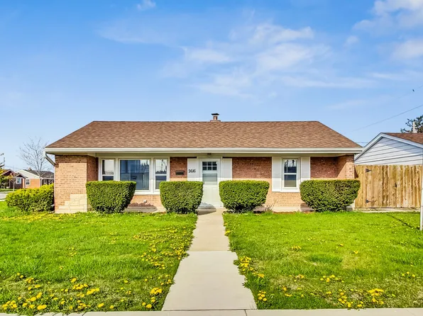 2616 Leona St, Franklin Park, IL 60131