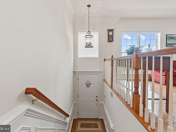 2nd image of 8905 Purple Lilac Cir
