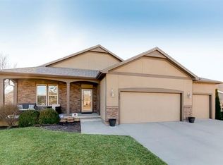 5709 Robinson Dr, Lawrence, KS 66049