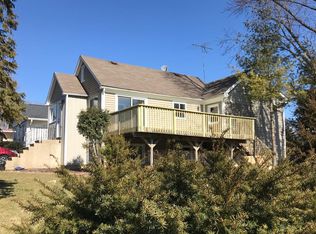1501 Idlewild Dr, Round Lake Beach, IL