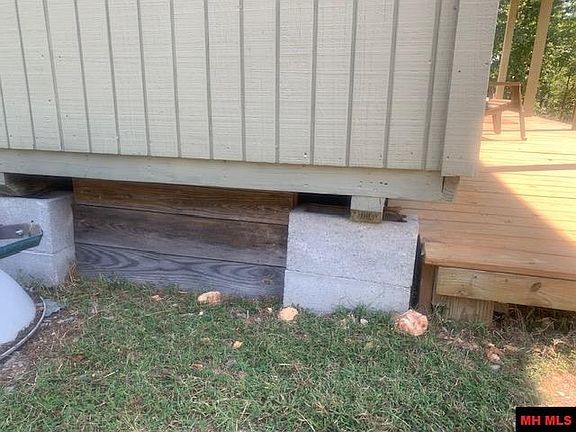 4th image of 304 Tater Knob Ln