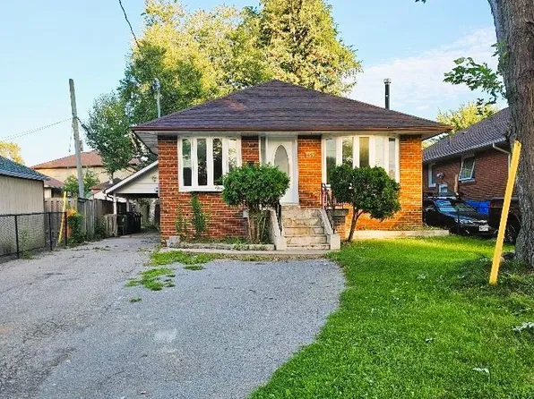 259 Tower Dr Basement 1, Toronto, ON M1R 3P9
