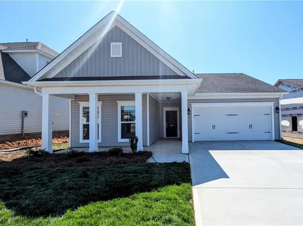 695 Palomino Mustang Dr #657, Whitsett, NC 27377