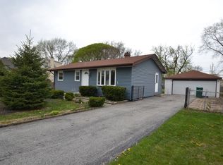 4918 W 85th St, Burbank, IL 60459
