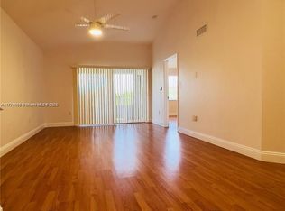 2810 N Oakland Forest Dr APT 308, Fort Lauderdale, FL 33309