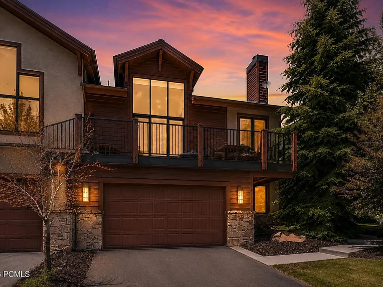 2780 Gallivan Loop #32 — Photo 40