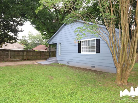 3rd image of 2503 Hollins Ave