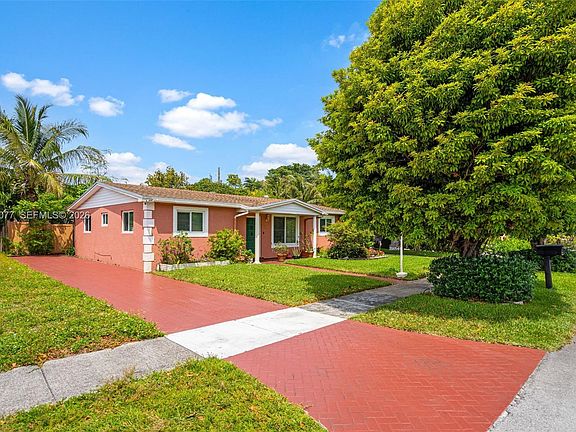 5th image of 20054 NW 12th Pl