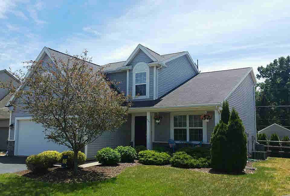 1st image of 437 Oak Creek Dr