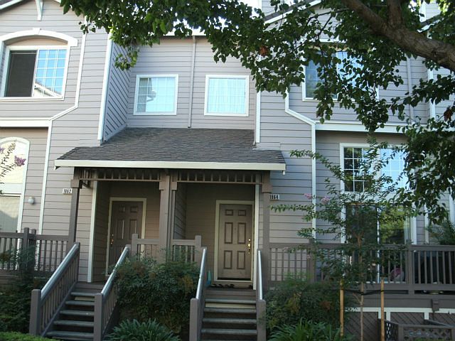 1st image of 1864 Northwest Cir