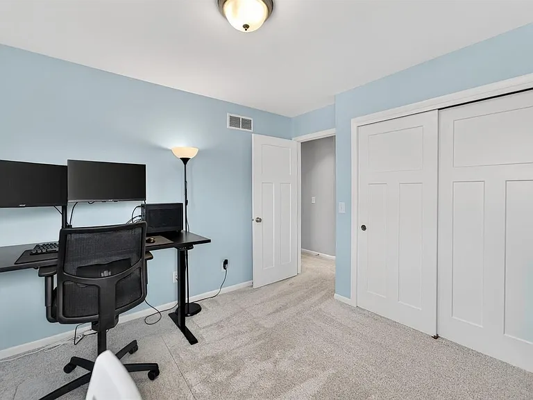 208 Sugar Maple Ln — Photo 19