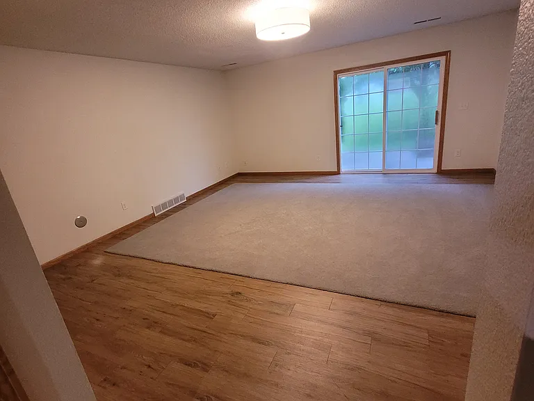 1530 Ranier Dr — Photo 7