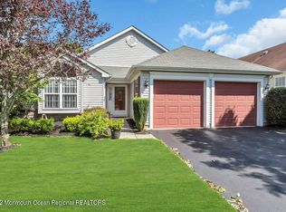 128 Foxwood Rd, Lakewood, NJ 08701