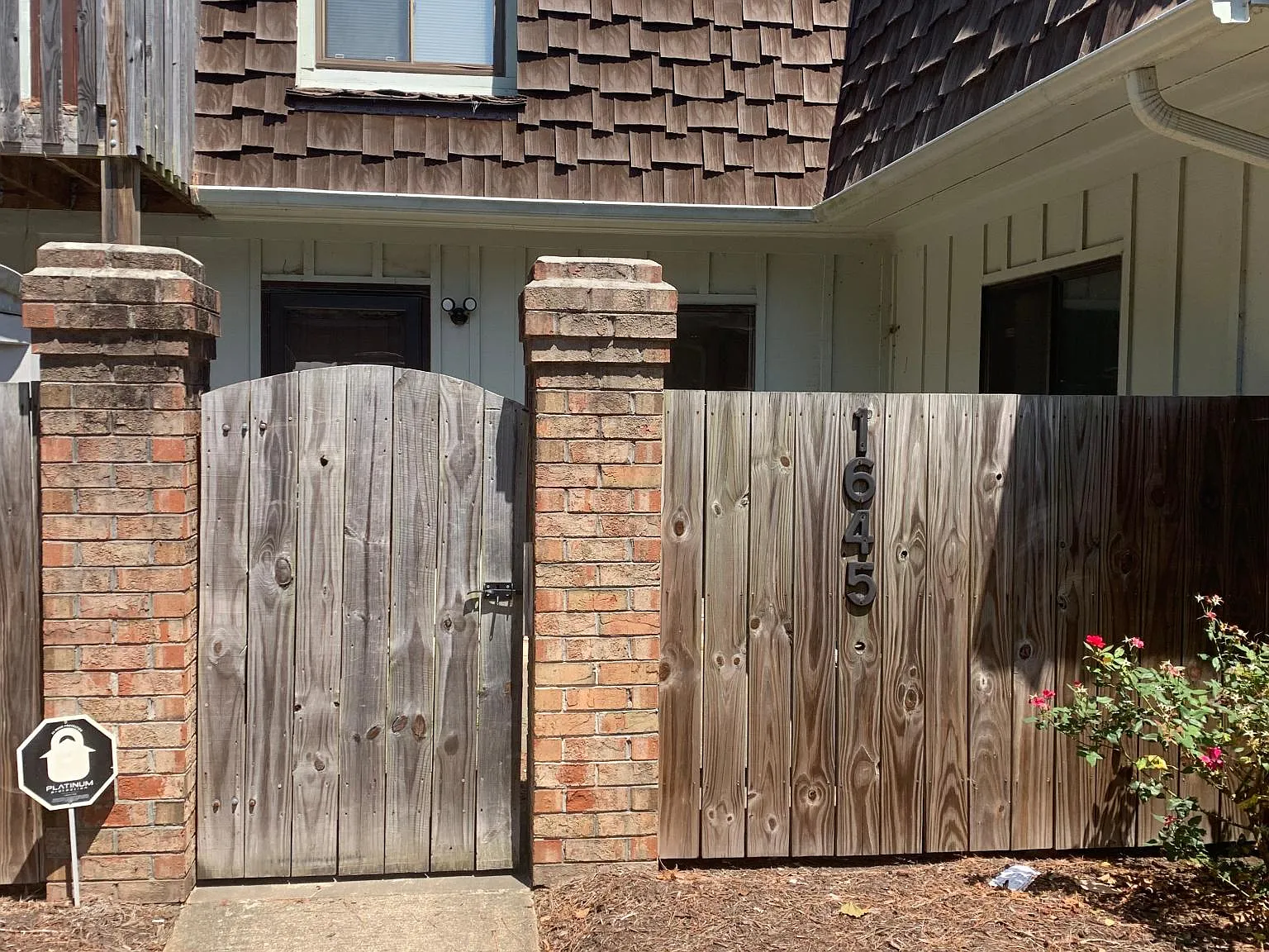 1645 Ocean Bay Dr — Photo 2