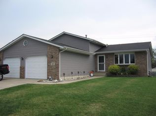 283 Ryan Ct, Hobart, IN 46342