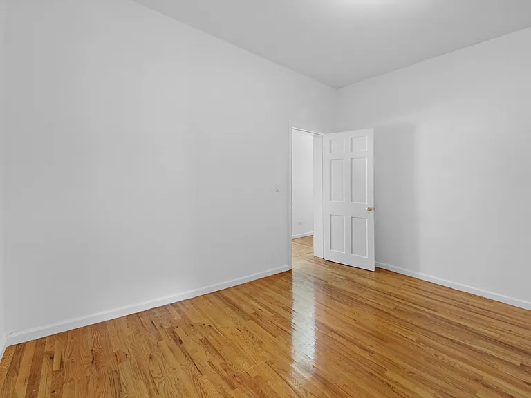 342 W 56th St #4A — Photo 10