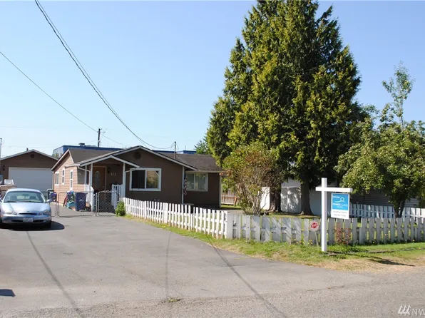 132 Wayne Ave SE, Pacific, WA 98047