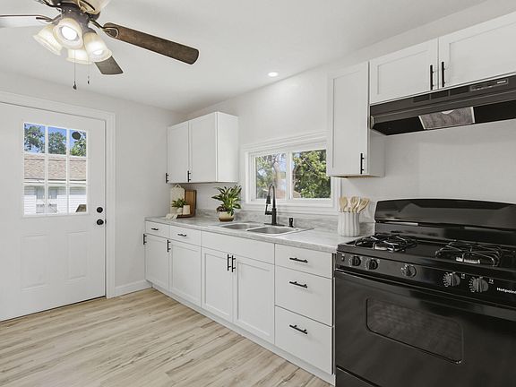 5th image of 119 E Pearl Street