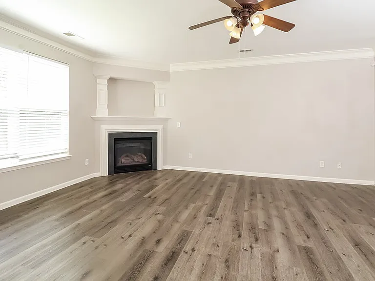 4002 Chimney Wood Trl — Photo 6