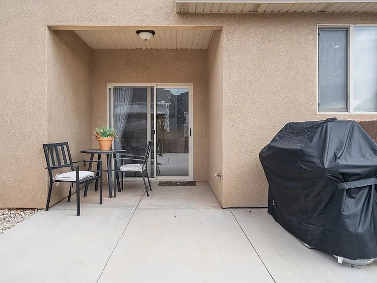 1590 S West Canyon Dr — Photo 26