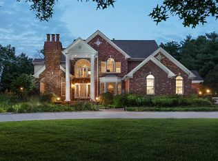 10519 Kennerly Rd, Saint Louis, MO 63128