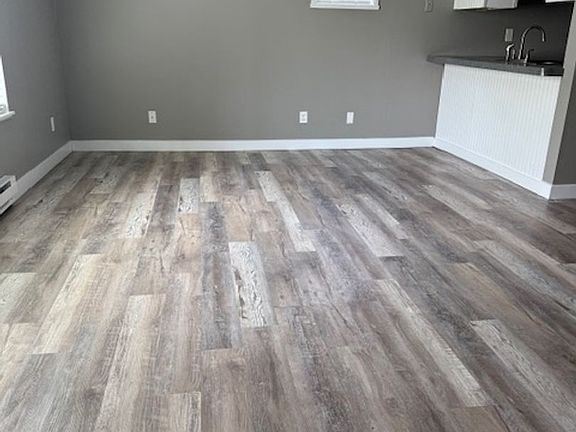 2nd image of 2500 Lancaster Dr NE #41