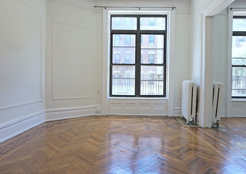 1st image of 189 Claremont Ave #2/2
