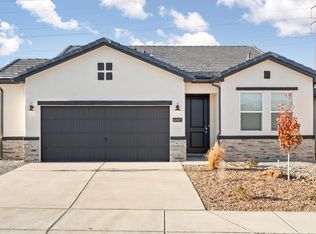 6805 Cleary Loop NE, Rio Rancho, NM 87144