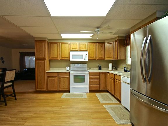 4th image of 8912 E Utah Ave