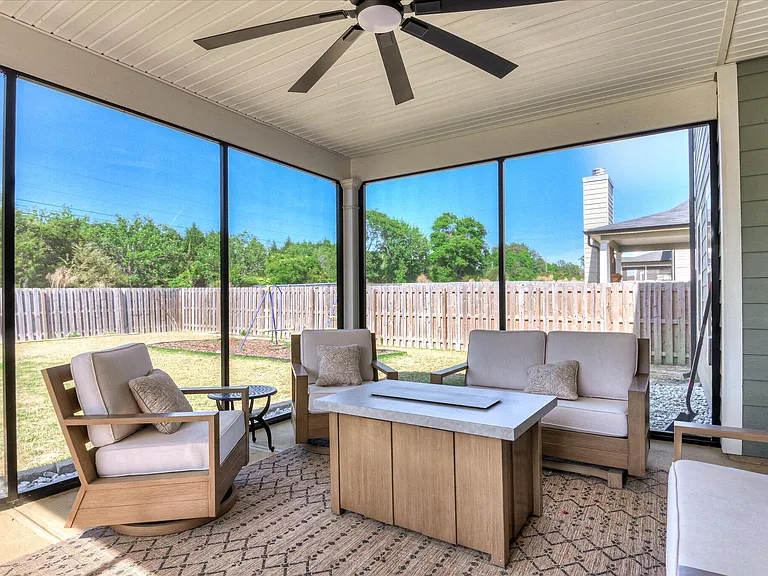 6047 Big Pond Trl #A — Photo 48
