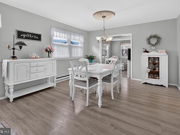 5th image of 51 Westport Dr #71