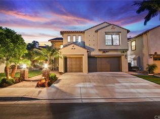 11610 Goetting Ave, Tustin, CA 92782